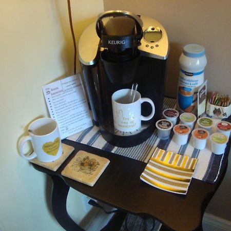 Paddington Place Bed & Breakfast Oshawa Bagian luar foto