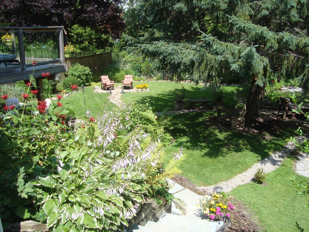 Paddington Place Bed & Breakfast Oshawa Bagian luar foto