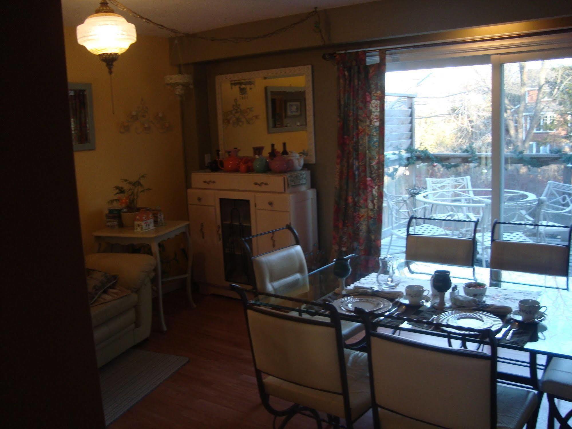Paddington Place Bed & Breakfast Oshawa Bagian luar foto